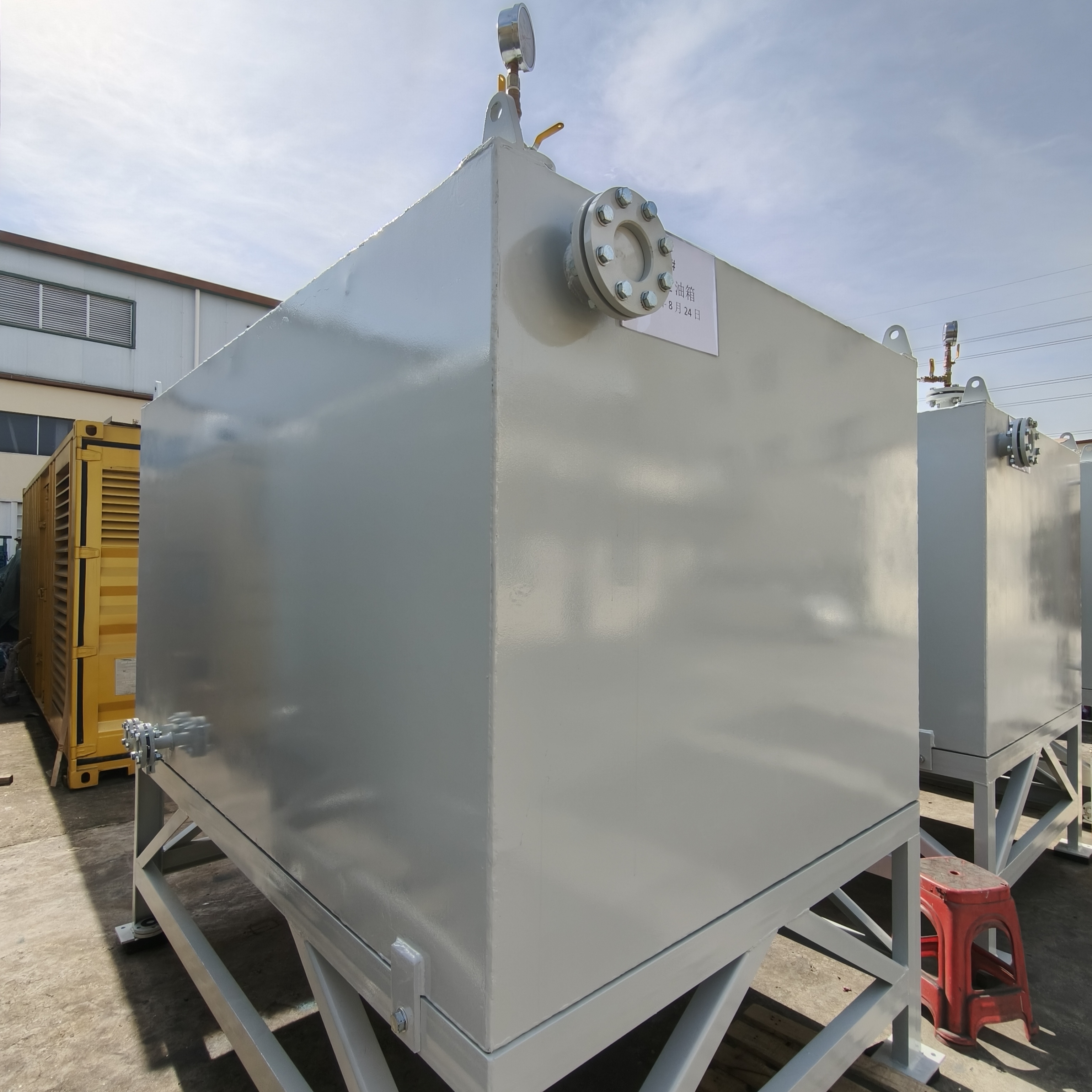 Diesel Generator 500L 1000L 2000L 3000L 5000L Customized Separate Stainless Steel Daily Fuel Tank