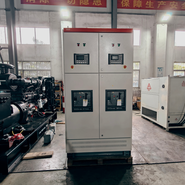 Synchronization System Parallel Cabinets for Parallel-Arranged Electrical Control Cabinets